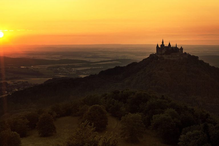 Hohenzollern castle- one of Germany's best fairytale castles. Here's everything you need to know to plan your visit to one of the most beautiful castles in Europe- map included! #hohenzollern #castles #germany
