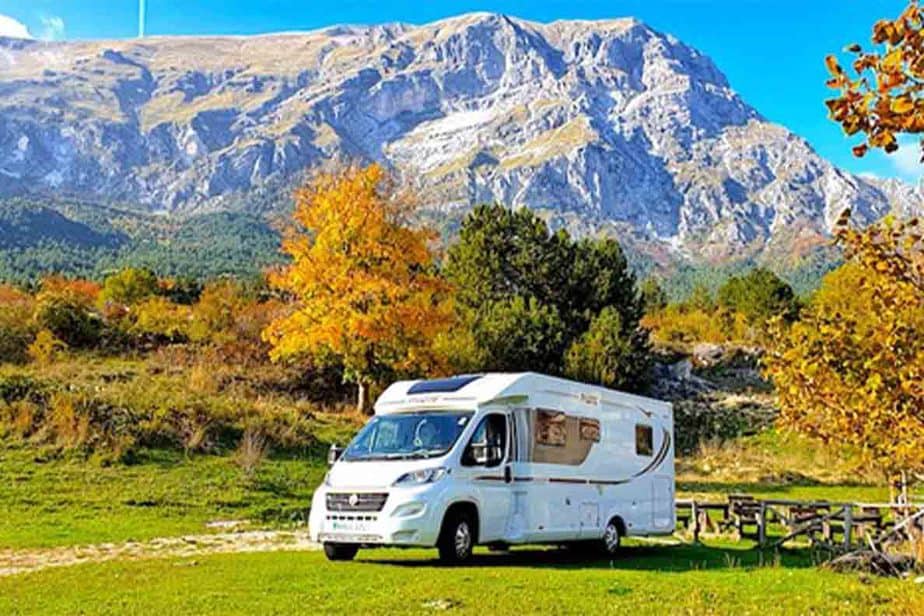 Full time motorhome living- 10 things you need to know!