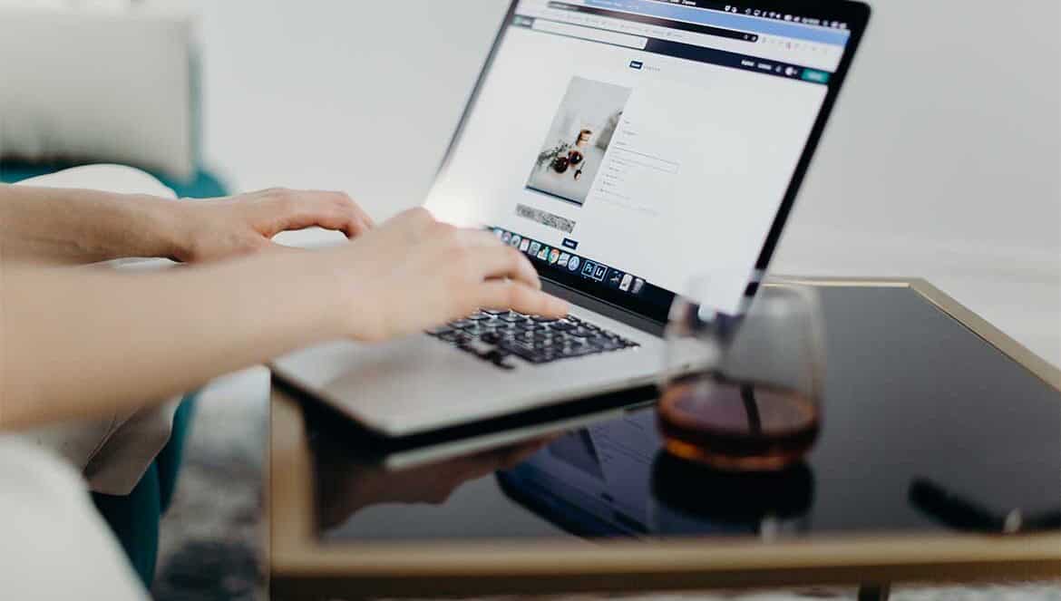 Looking for genuine ways to make money online UK? Here are some of the best and most genuine ways to earn money at home online.